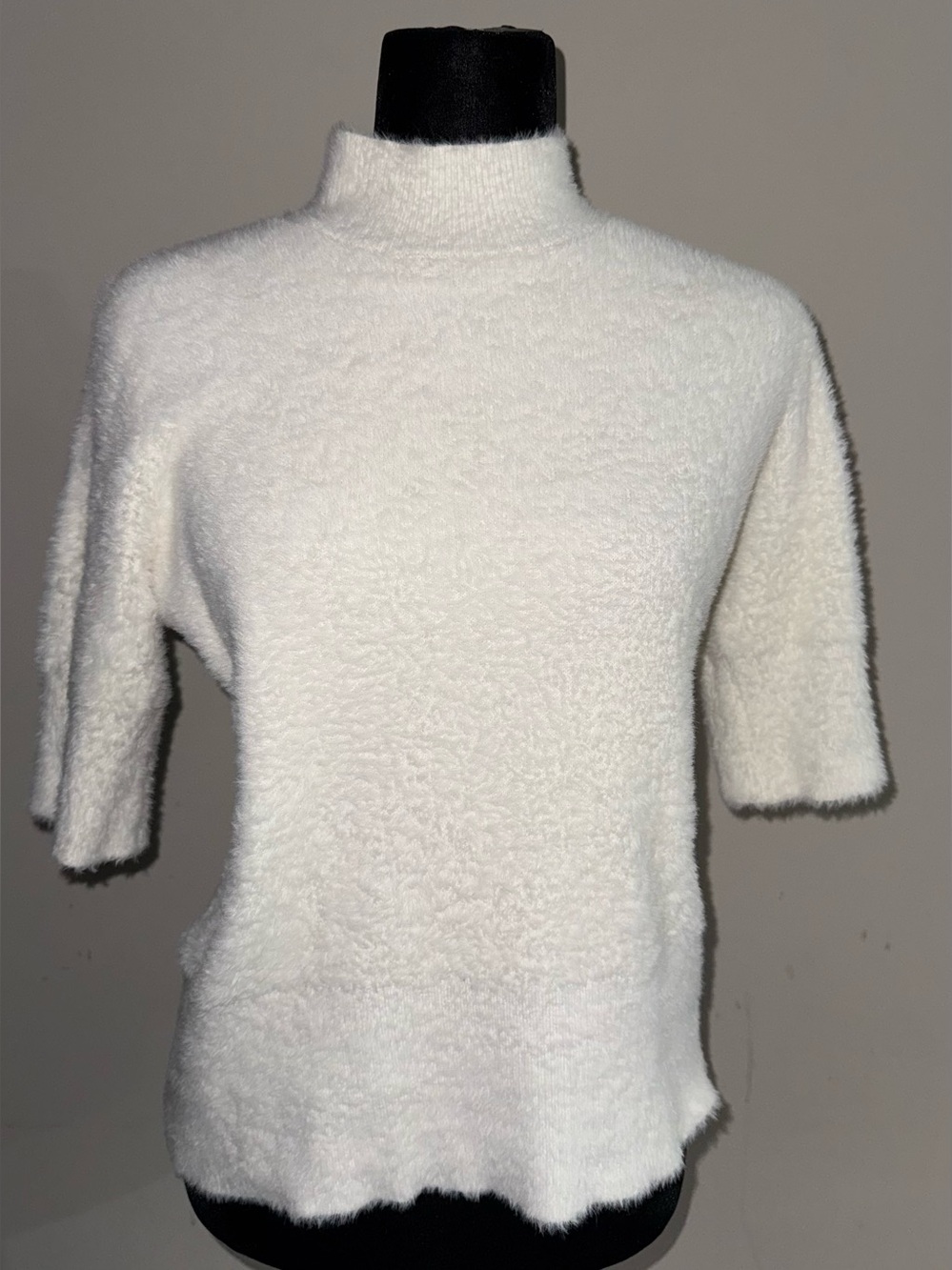 Bailey 44 White Fuzzy Eyelash Knit Short Sleeve Mock Neck Sweater Top Large